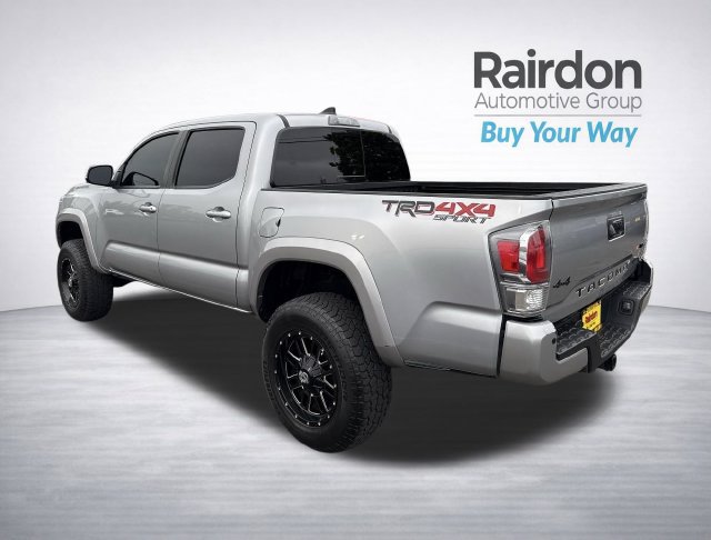 Used 2020 Toyota Tacoma TRD Sport w/ Technology Package AWD/4WD image 5