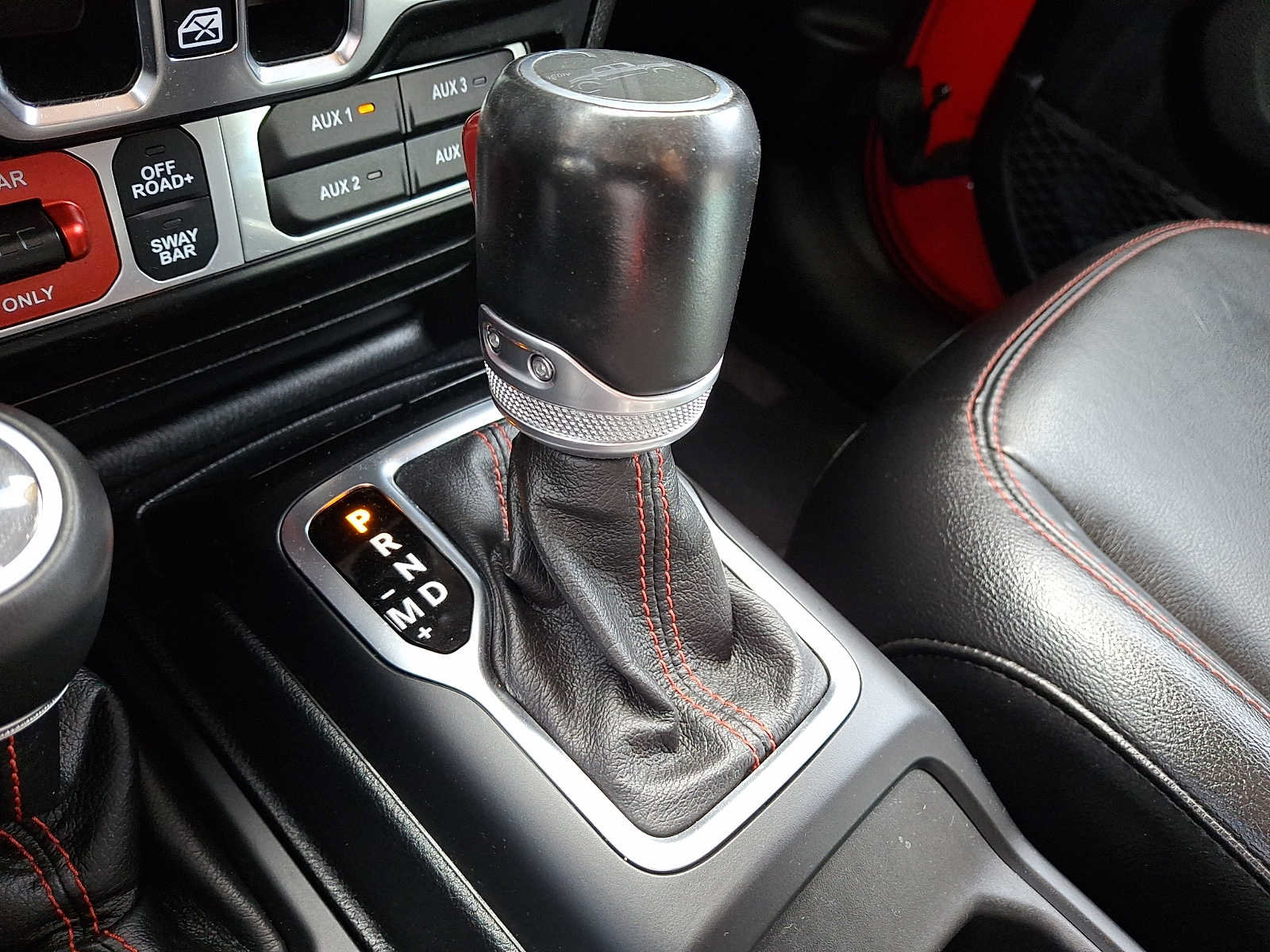 Used 2020 Jeep Gladiator Rubicon AWD/4WD image 15