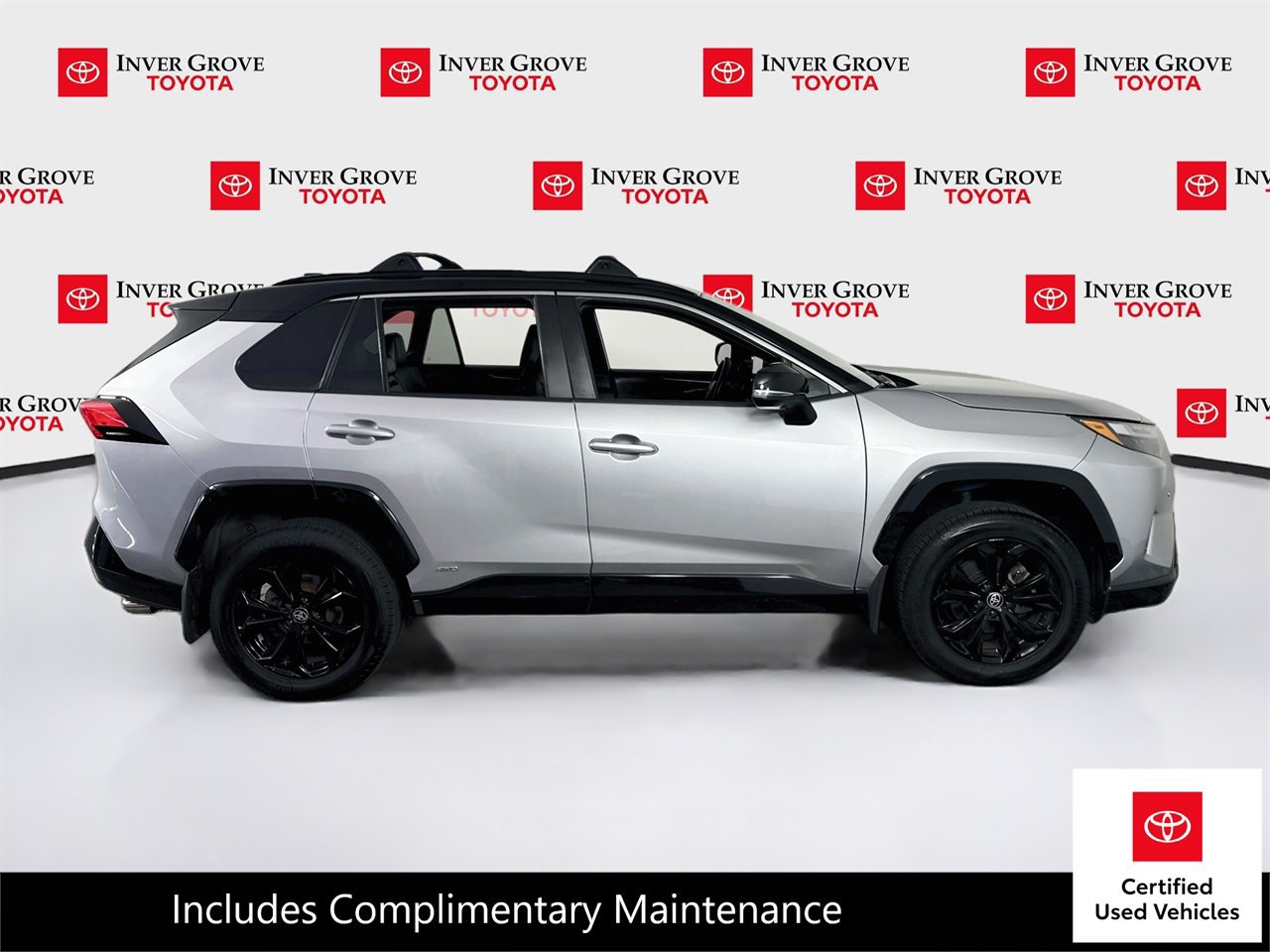 Certified 2024 Toyota RAV4 XSE w/ Advanced Technology Package AWD/4WD image 4
