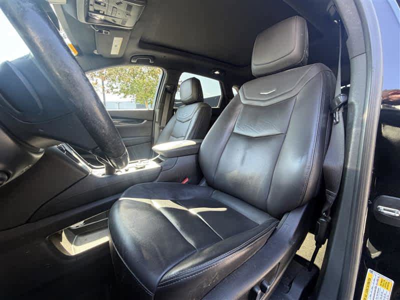 Used 2023 Cadillac XT5 Premium Luxury FWD image 8