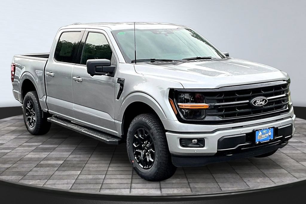 New 2026 Ford F150 XLT w/ Equipment Group 302A MID