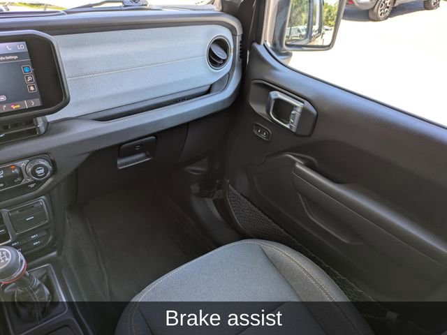 Used 2025 Jeep Wrangler Sport S image 18