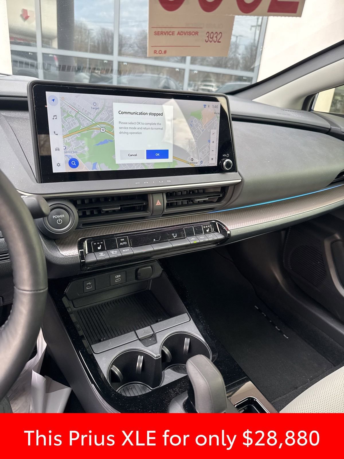 Used 2024 Toyota Prius XLE image 10