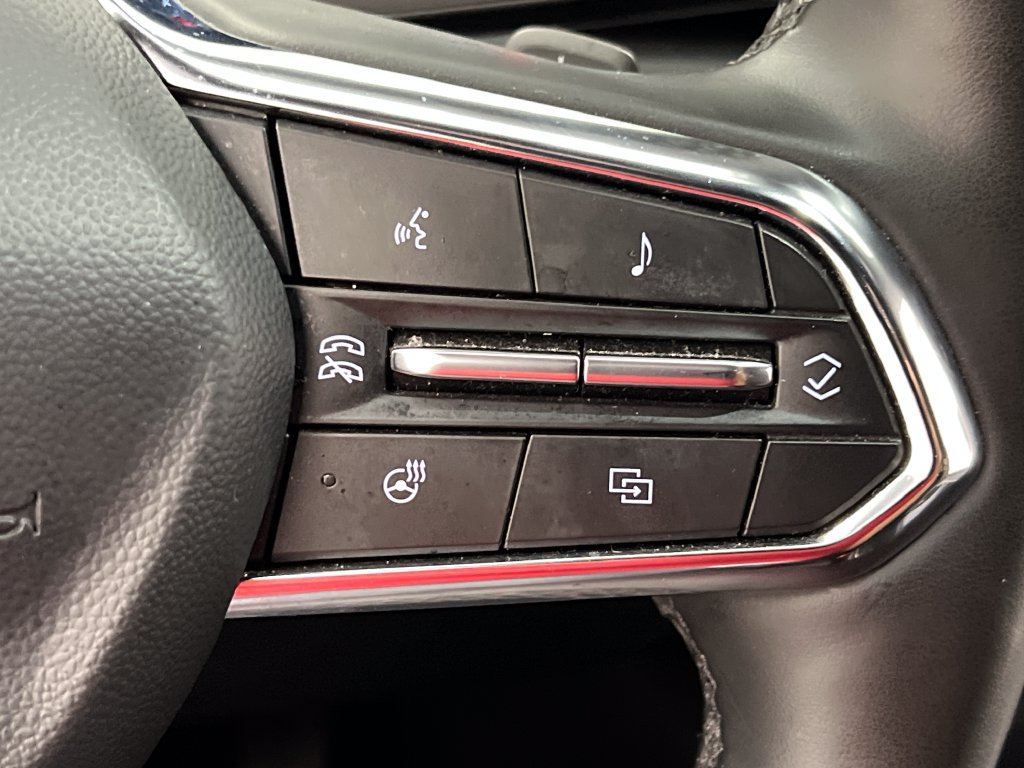 Used 2025 Chevrolet Equinox LT FWD image 47