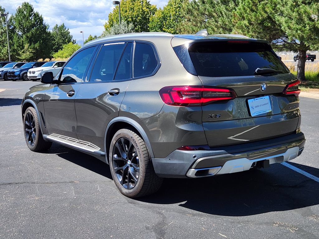 Used 2023 BMW X5 xDrive40i w/ Premium Package AWD/4WD image 3