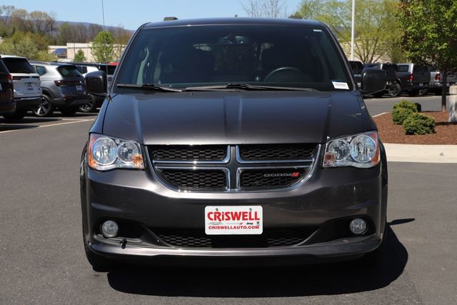 Used 2017 Dodge Grand Caravan SXT image 7