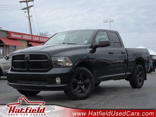 Used 2015 RAM 1500 Express w/ Black Ram 1500 Express Group AWD/4WD image 1