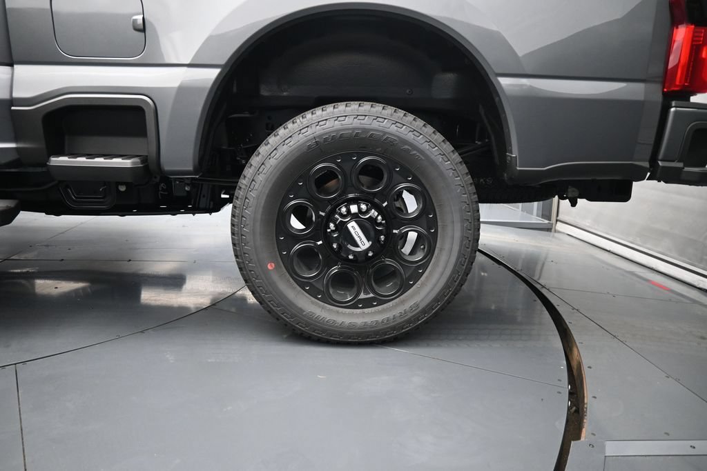 New 2026 Ford F250 XLT w/ XLT Premium Package AWD/4WD image 23