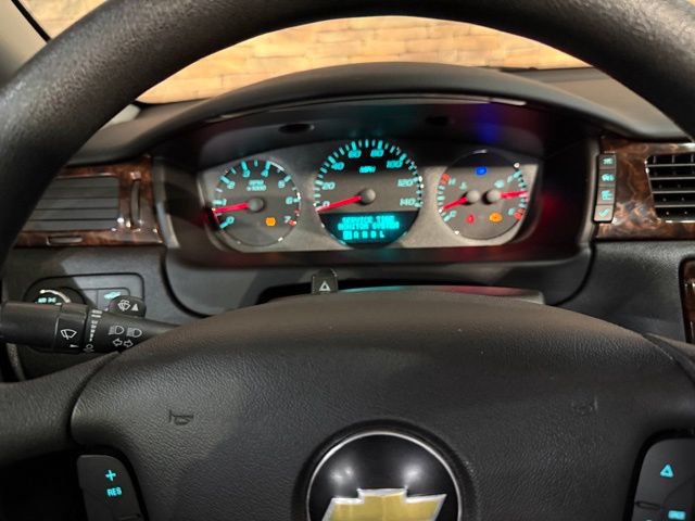 Used 2015 Chevrolet Impala LTZ FWD image 15