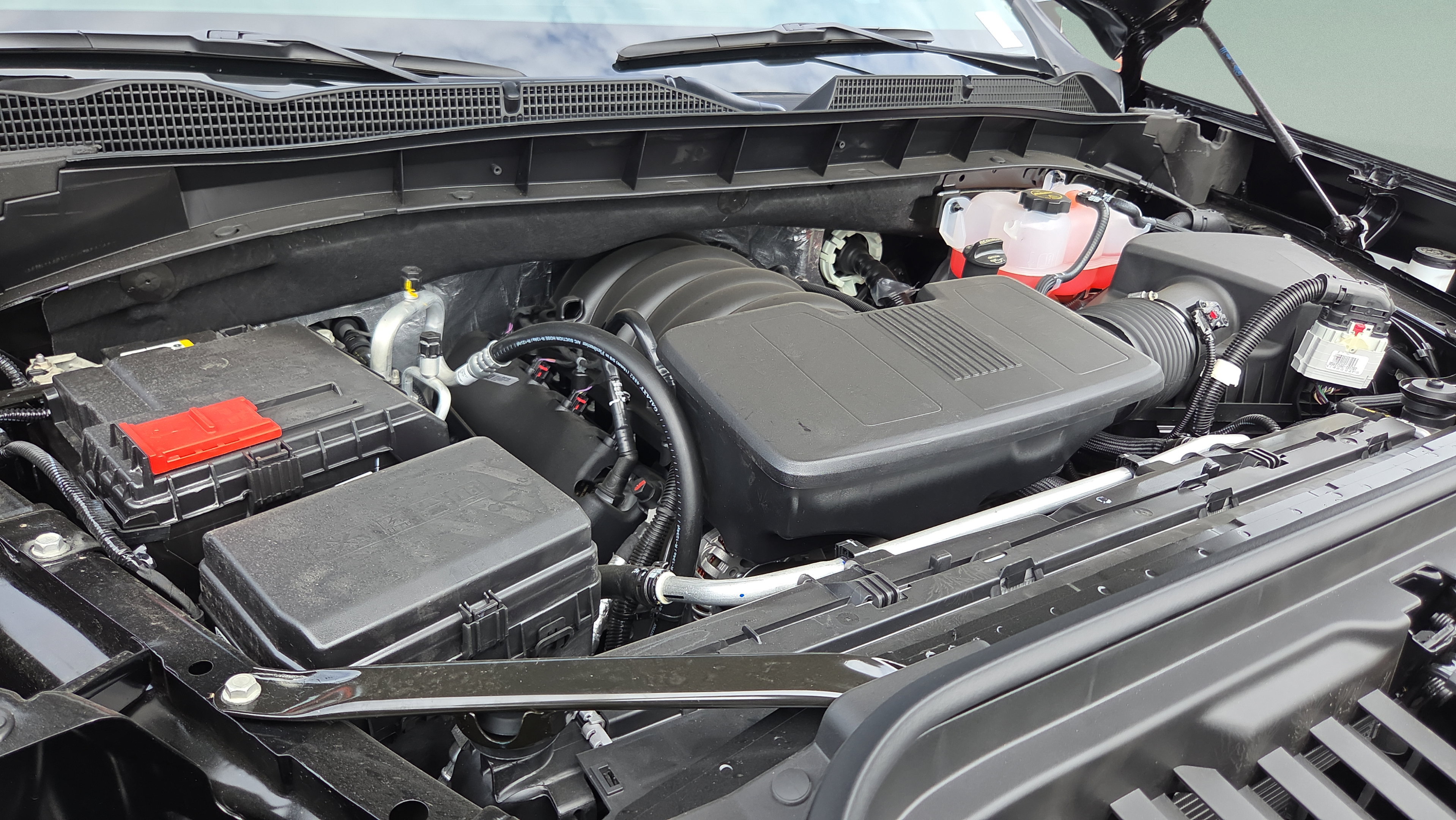 New 2026 GMC Sierra 1500 Denali w/ Technology Package RWD image 17
