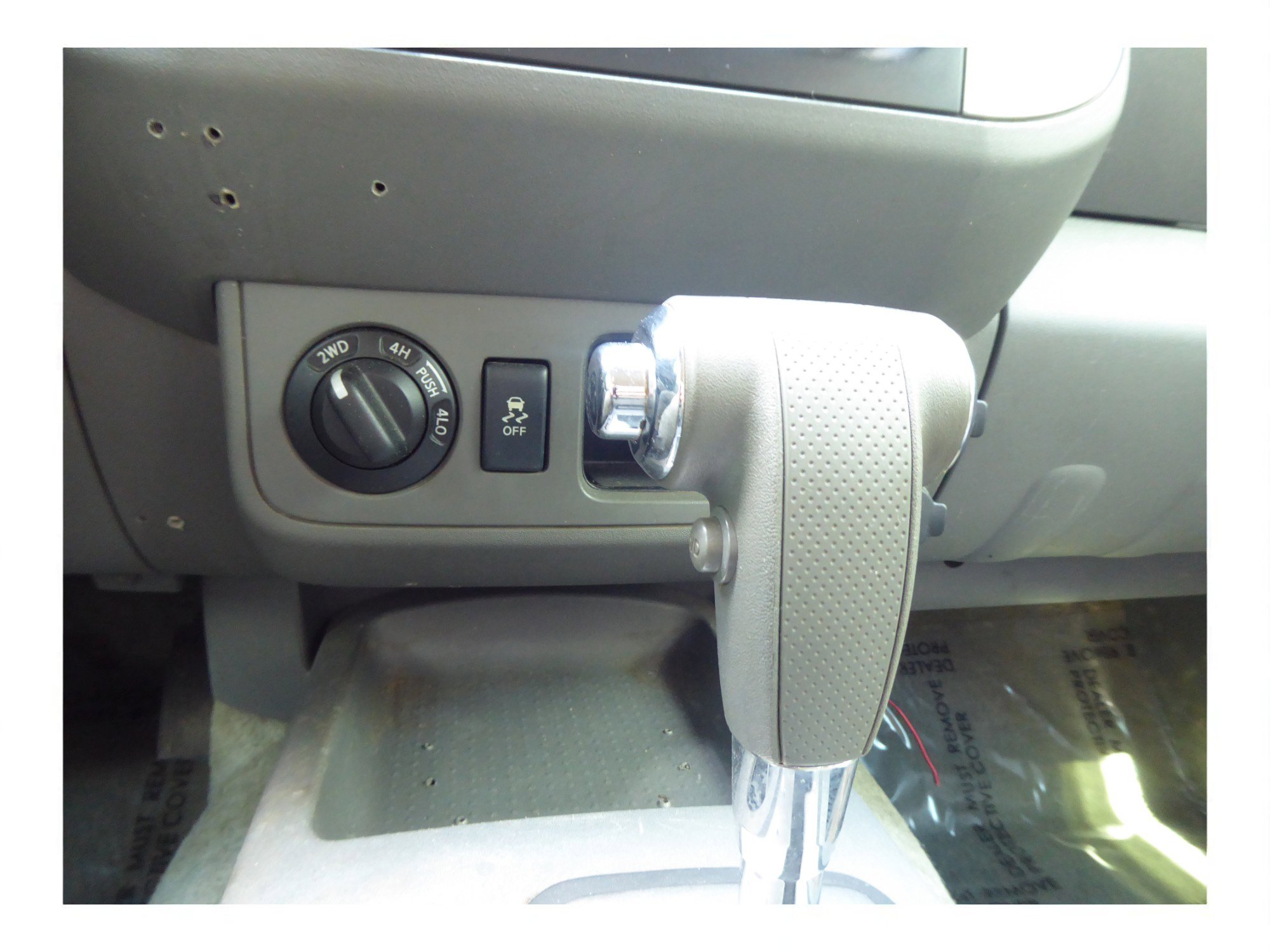 Used 2016 Nissan Frontier SV image 14