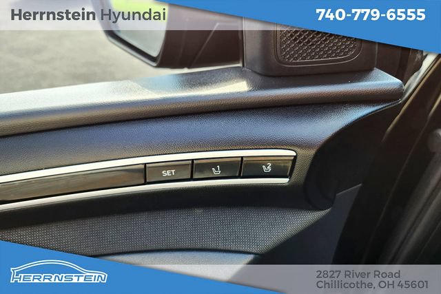 Used 2023 Hyundai Tucson Limited AWD/4WD image 10