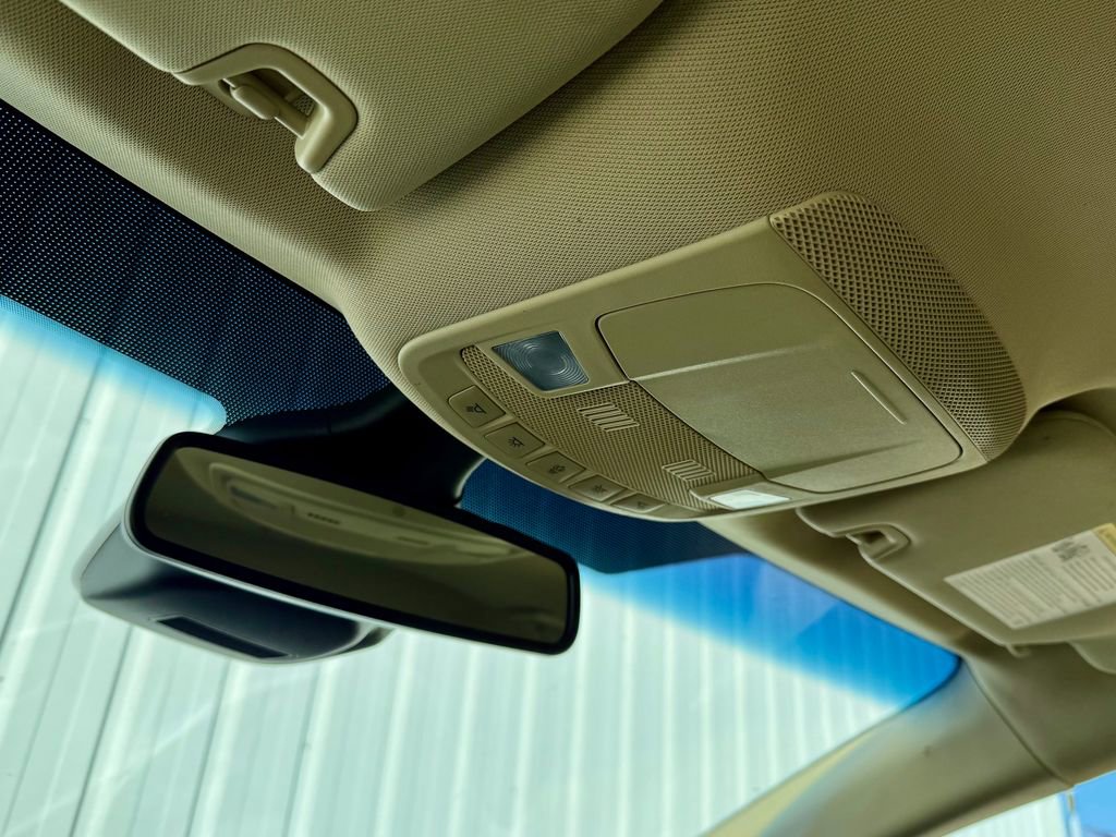 Certified 2019 Ford Edge SEL w/ Equipment Group 201A image 10