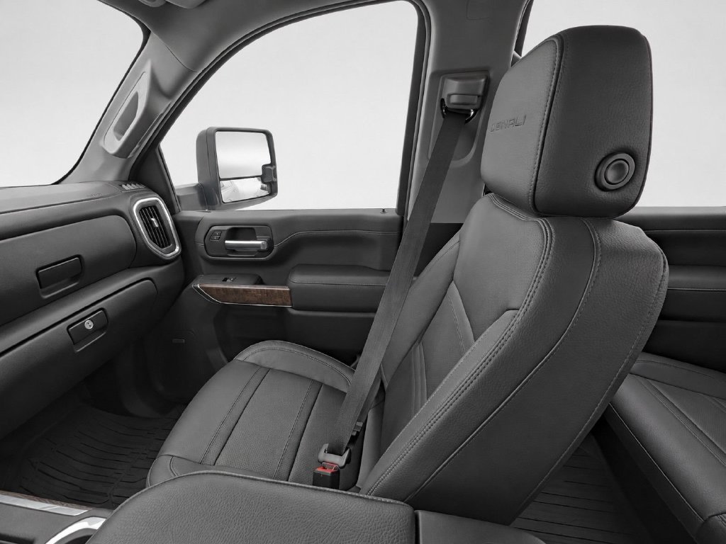 Certified 2023 GMC Sierra 3500 Denali w/ Denali Ultimate Package AWD/4WD image 17
