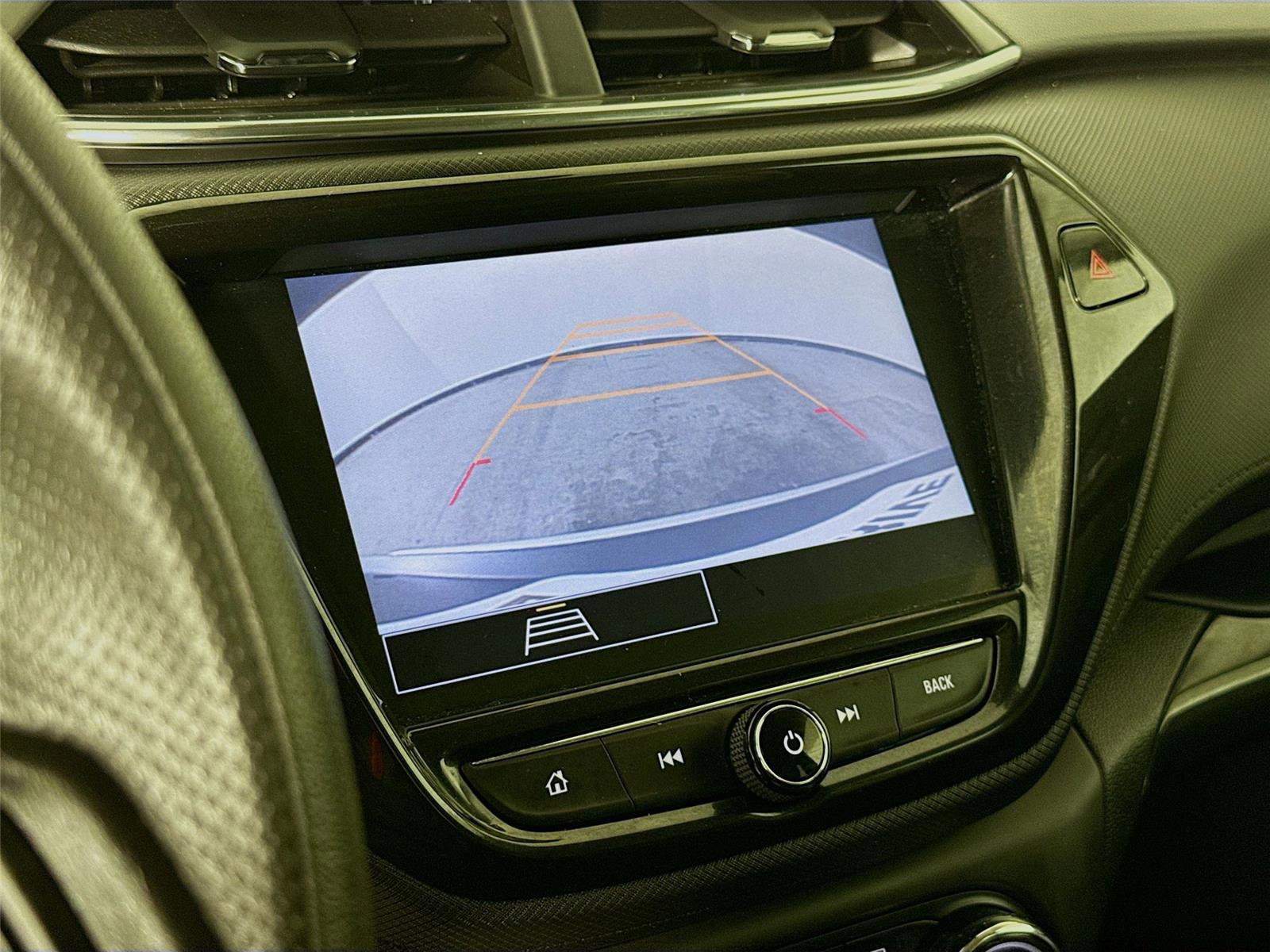 Used 2022 Chevrolet TrailBlazer LT w/ Convenience Package image 13