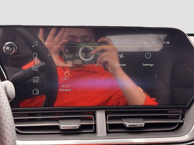 New 2026 Chevrolet Trax RS w/ Driver Confidence Package image 15