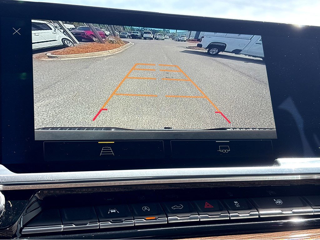 Used 2025 Chevrolet Silverado 1500 LT image 32