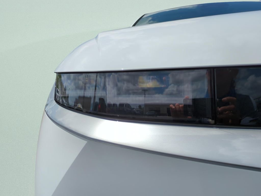 Certified 2024 Hyundai Ioniq 5 Limited image 10