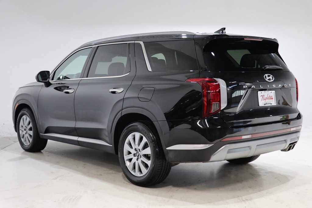 Used 2025 Hyundai Palisade SEL FWD image 6