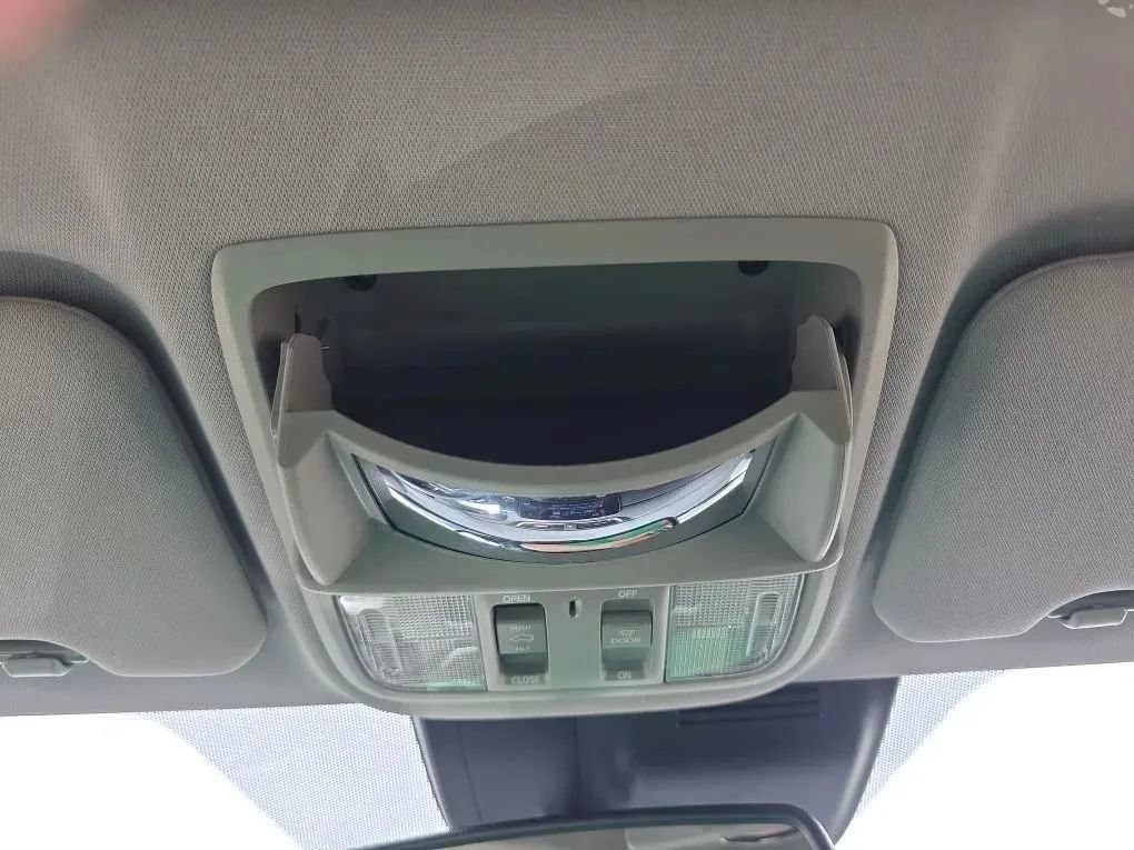Used 2021 Honda CR-V Touring image 44