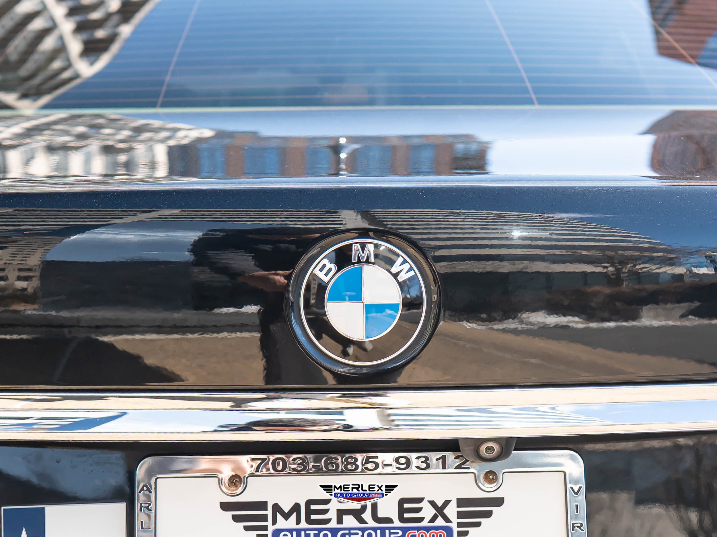 Used 2017 BMW 750i RWD image 51