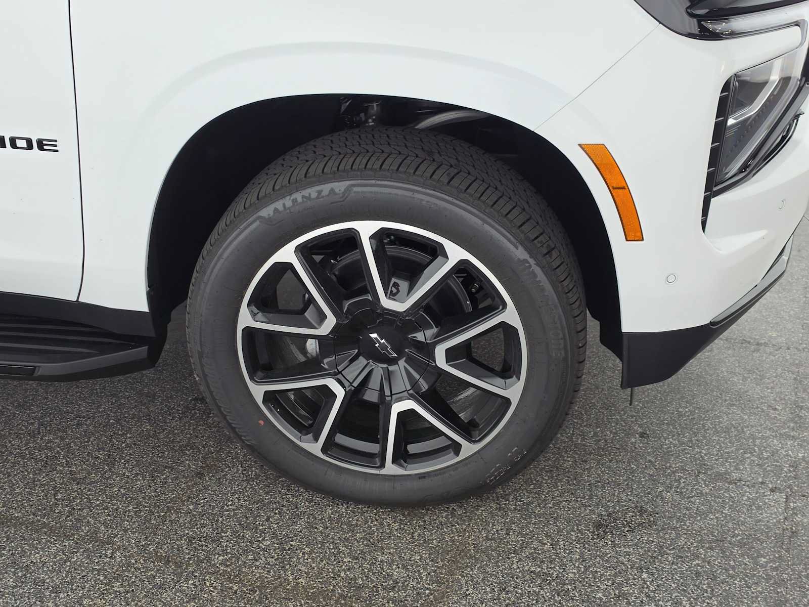 New 2026 Chevrolet Tahoe RST w/ Comfort Package AWD/4WD image 9