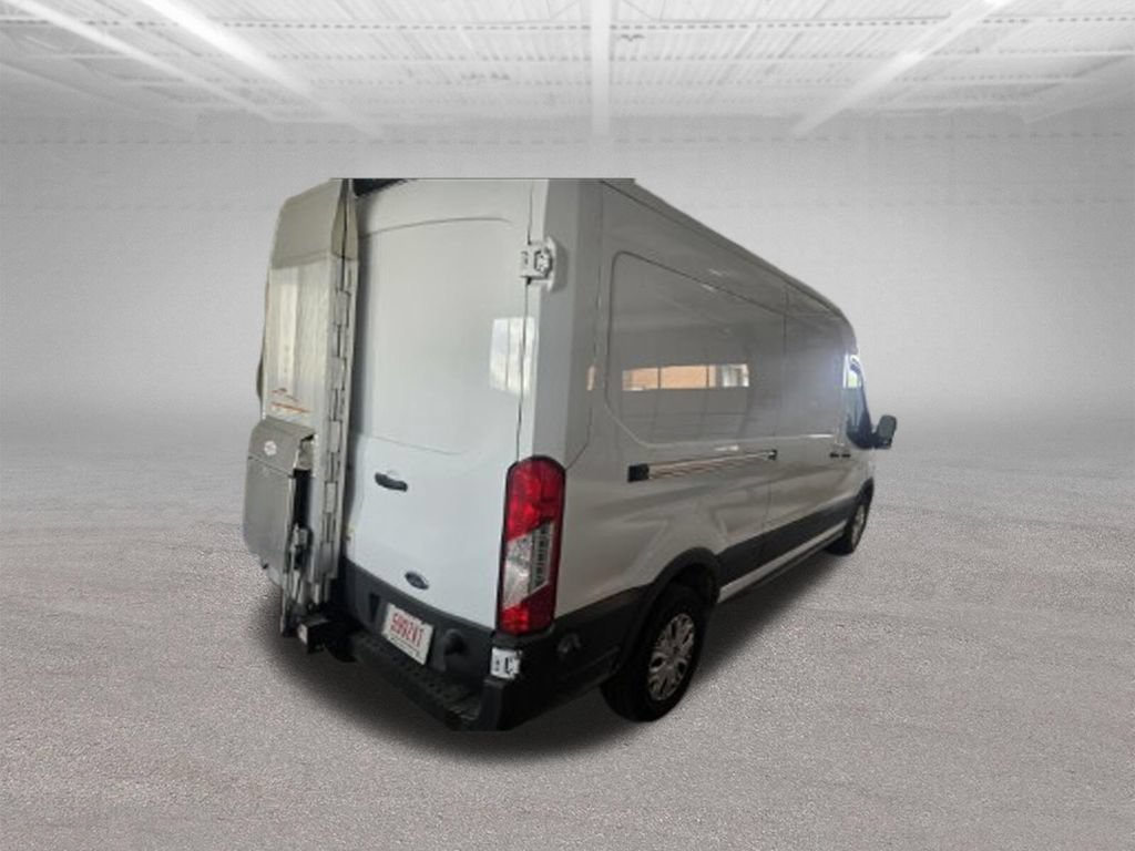 Used 2023 Ford Transit 250 Medium Roof w/ Exterior Upgrade Package RWD image 10