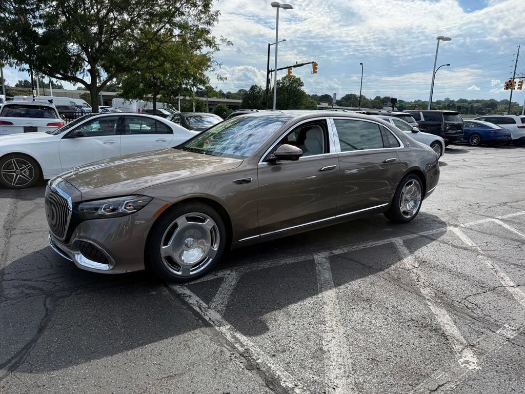 New 2027 Mercedes-Benz Maybach S 580 4MATIC image 2