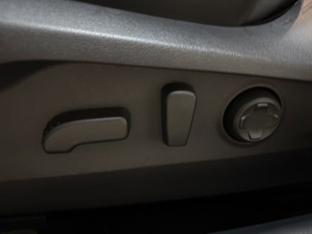 Certified 2025 Subaru Outback Limited image 13