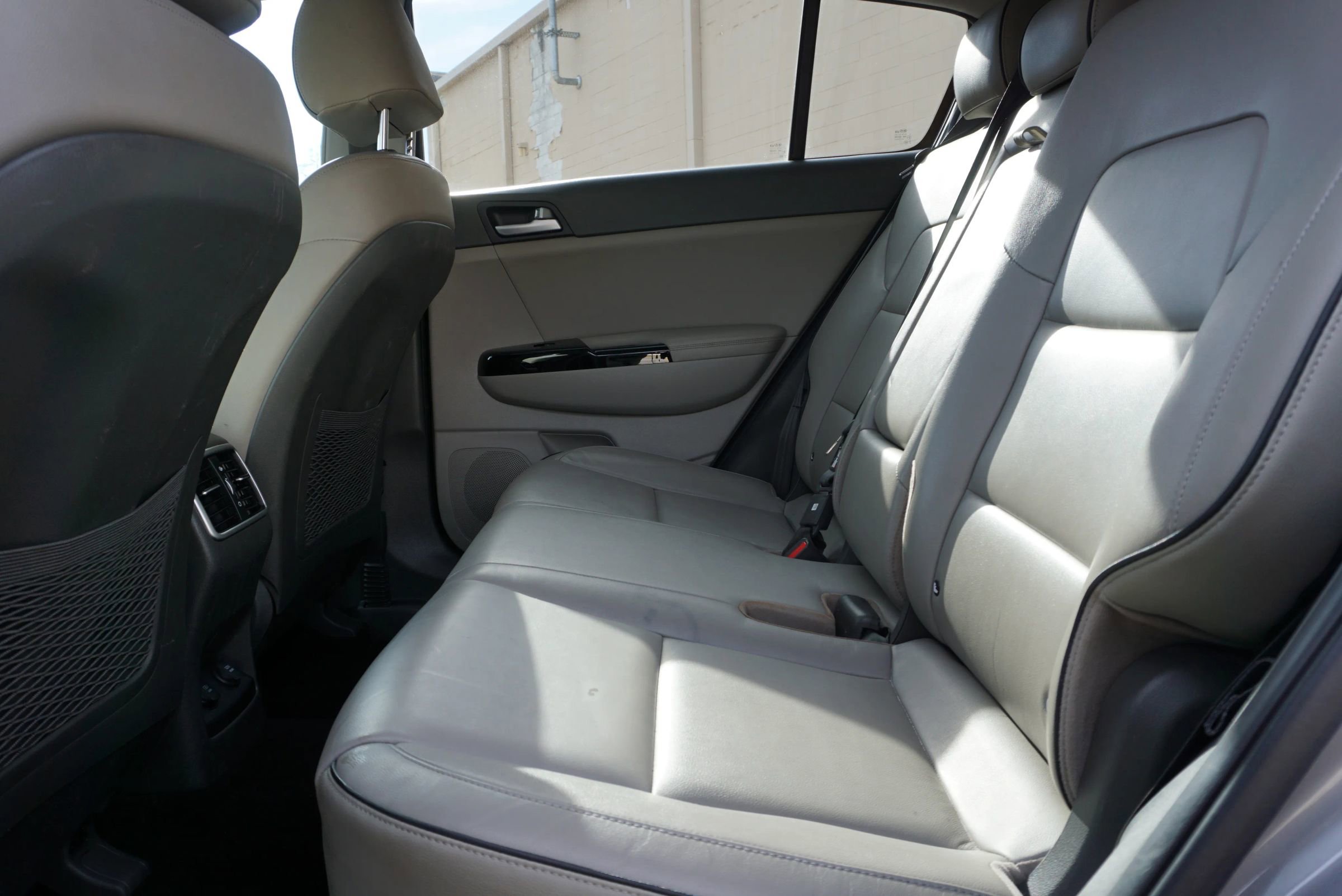 Used 2018 Kia Sportage EX w/ EX Premium Package FWD image 24