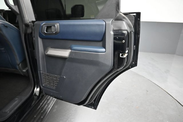 Certified 2023 Ford Bronco Outer Banks w/ Sasquatch Package AWD/4WD image 28