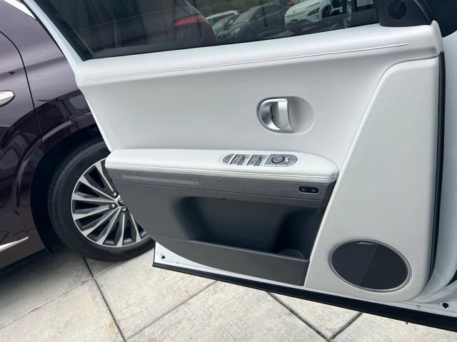 Certified 2024 Hyundai Ioniq 5 Limited AWD/4WD image 19