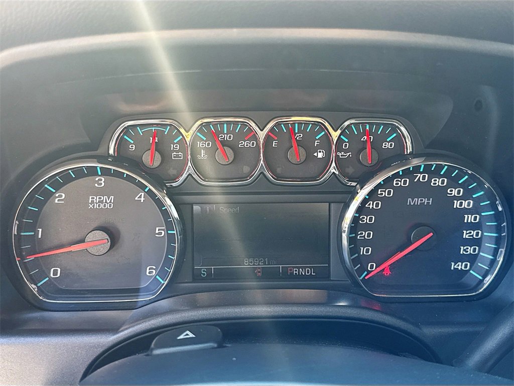 Used 2018 Chevrolet Silverado 1500 LT w/ All Star Edition image 13