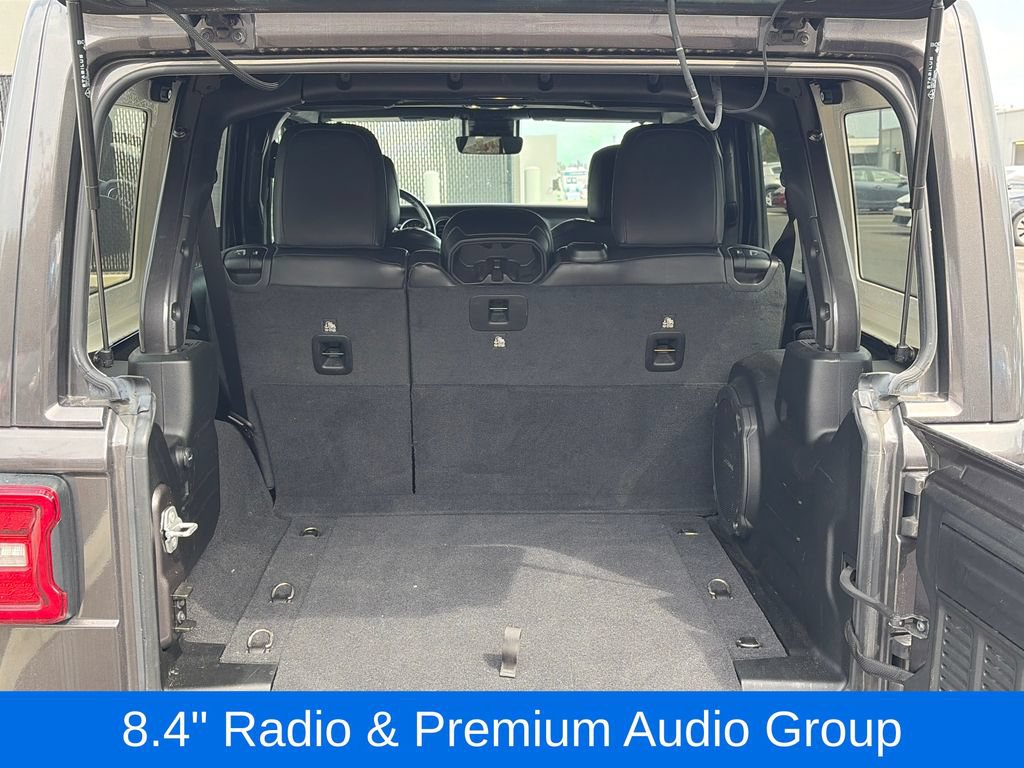Used 2021 Jeep Wrangler Unlimited Sahara AWD/4WD image 8