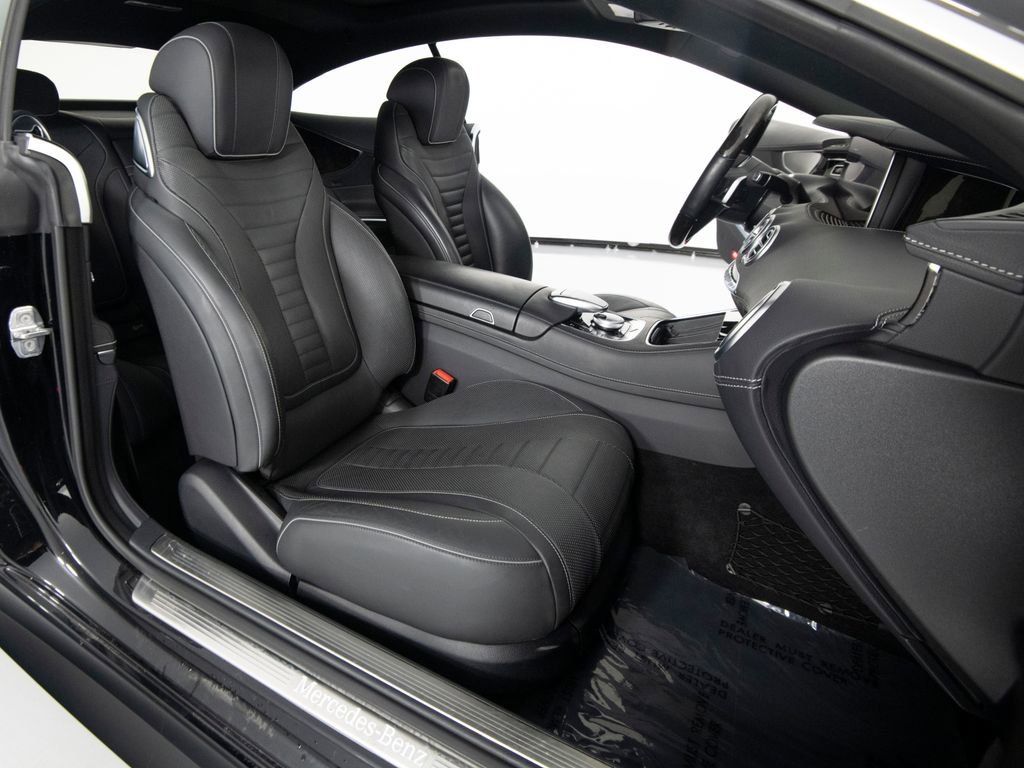 Used 2021 Mercedes-Benz S 560 4MATIC Coupe image 31