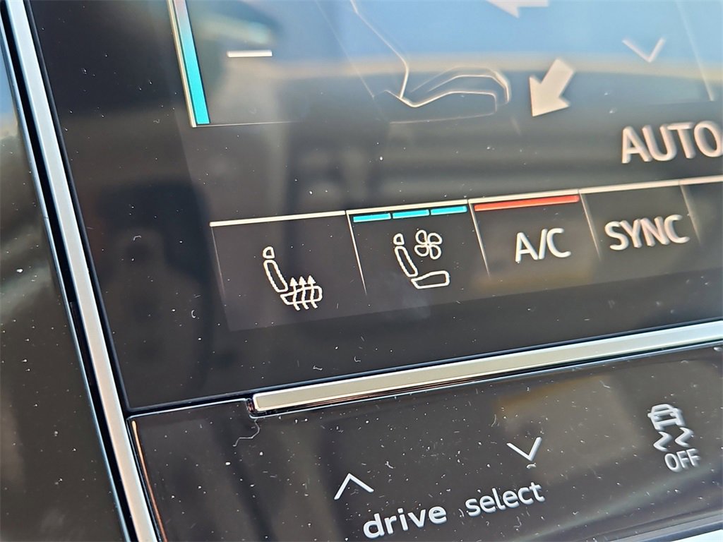 New 2025 Audi Q7 3.0T Premium Plus image 14