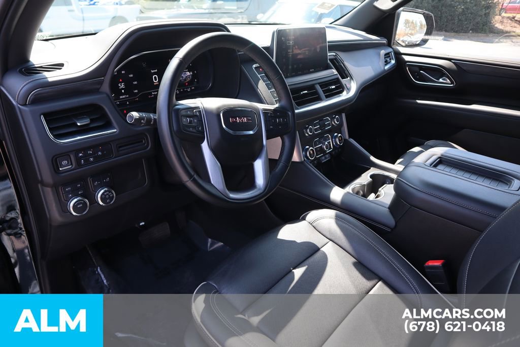 Used 2023 GMC Yukon SLT w/ SLT Premium Package AWD/4WD image 10