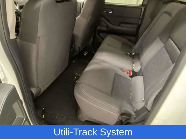 Used 2025 Nissan Frontier SV w/ SV Convenience Package image 10