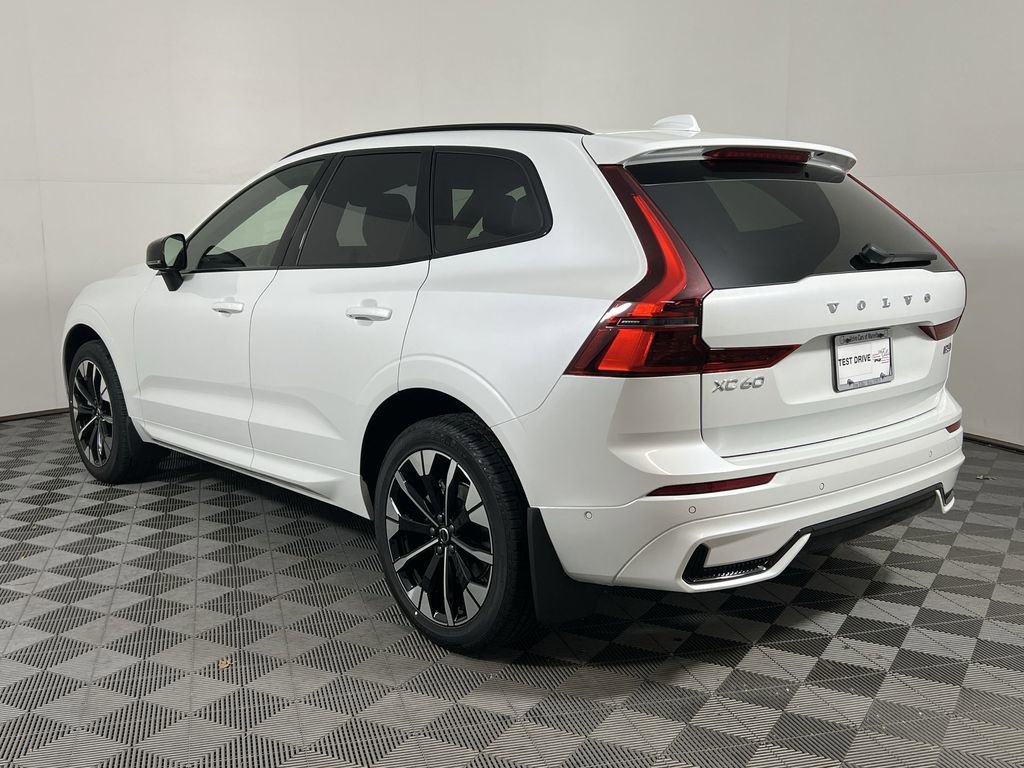 New 2026 Volvo XC60 B5 Plus w/ Climate Package image 6