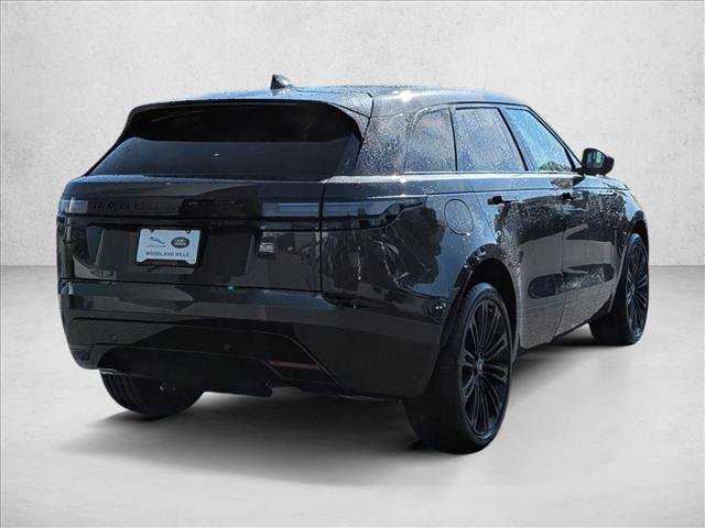 New 2026 Land Rover Range Rover Velar Dynamic SE image 2