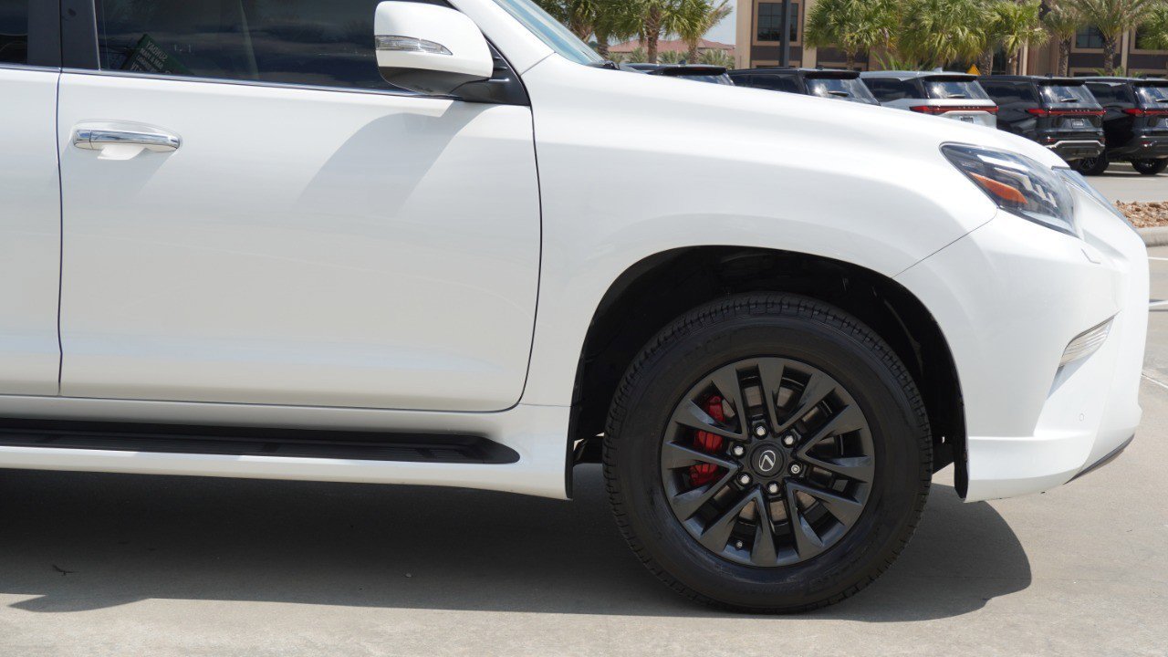 Used 2020 Lexus GX 460 Premium w/ Premium Package image 9