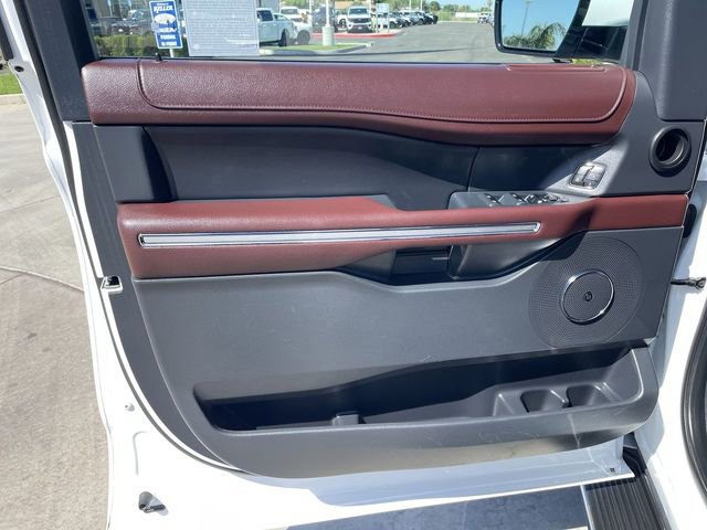 Used 2023 Ford Expedition Max Limited RWD image 23
