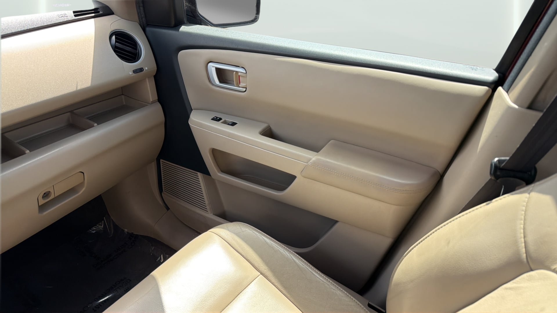 Used 2012 Honda Pilot EX-L image 17