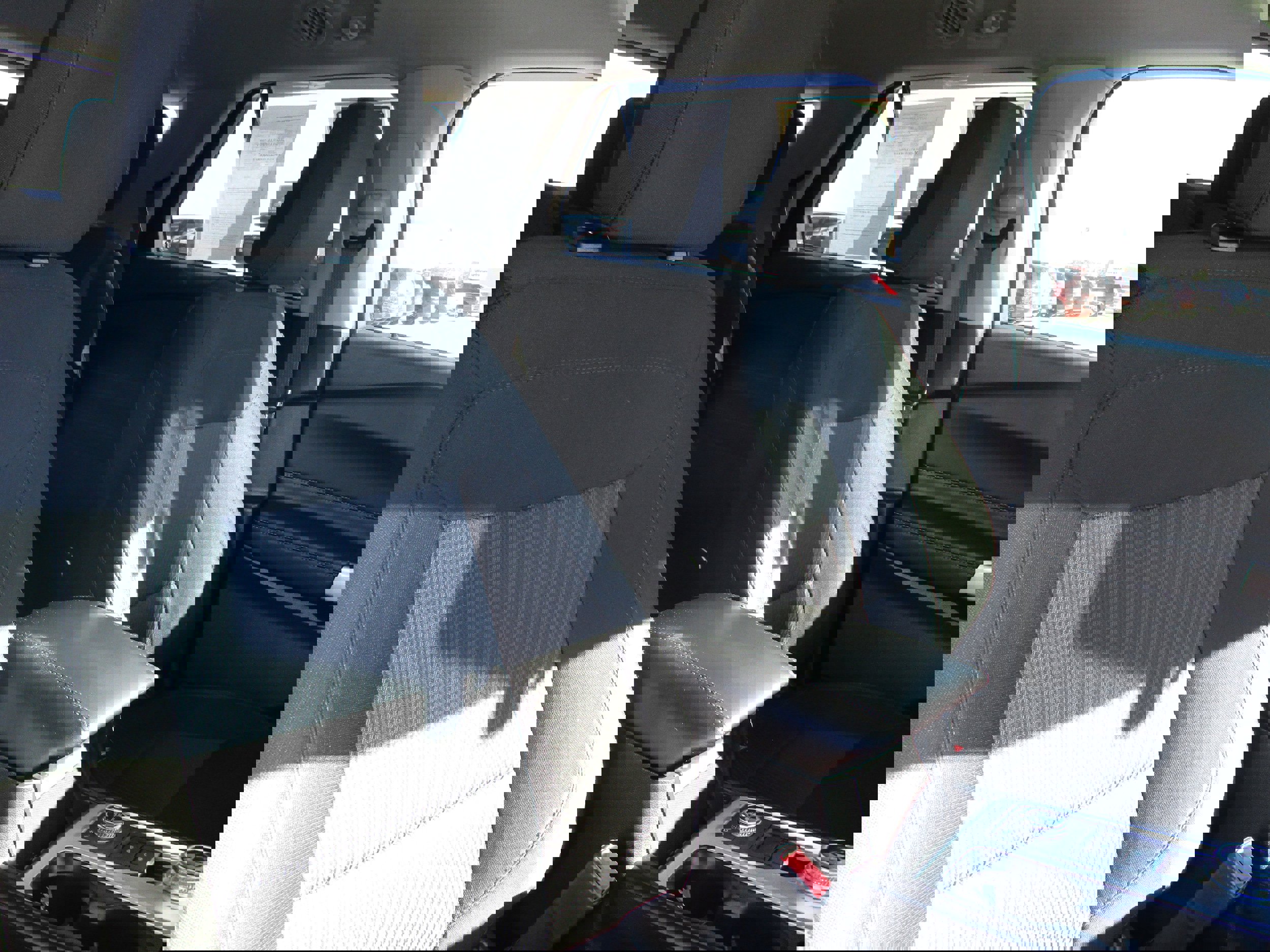 Used 2023 Ford Explorer XLT image 43