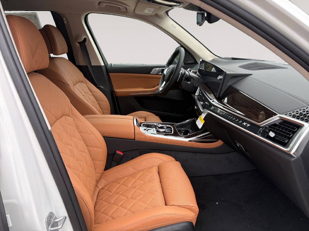 New 2027 BMW X7 xDrive40i AWD/4WD image 15