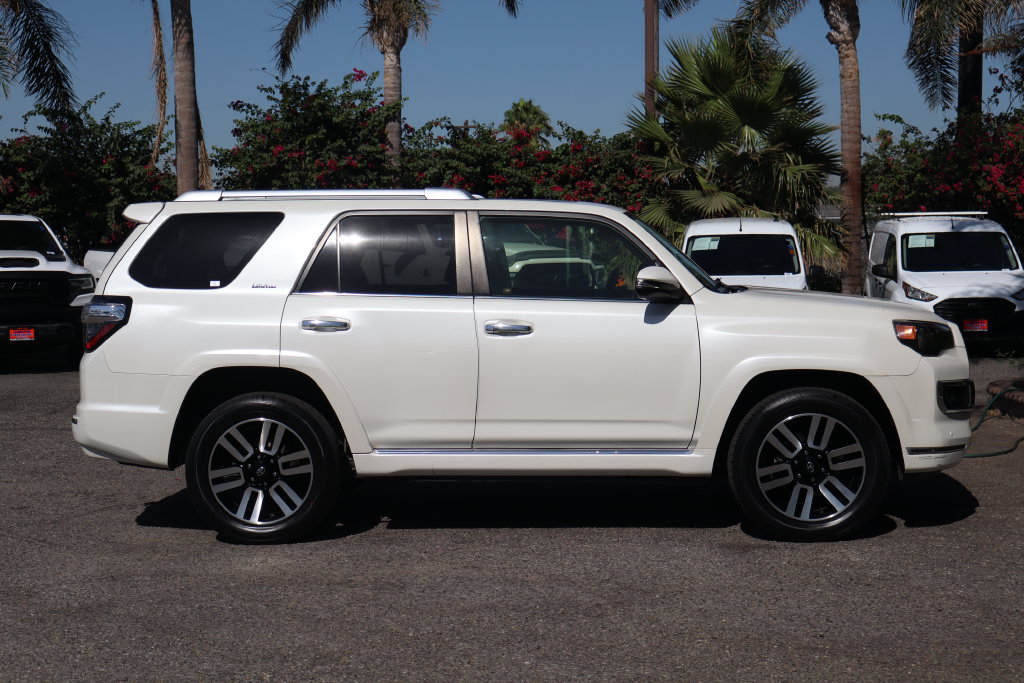 Used 2018 Toyota 4Runner Limited AWD/4WD image 10
