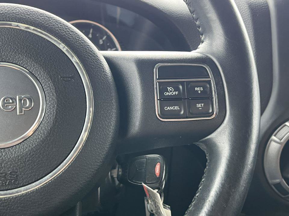 Used 2014 Jeep Wrangler Unlimited Sport w/ Quick Order Package 24S AWD/4WD image 21