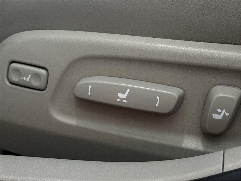 Used 2007 Lexus ES 350 FWD image 17