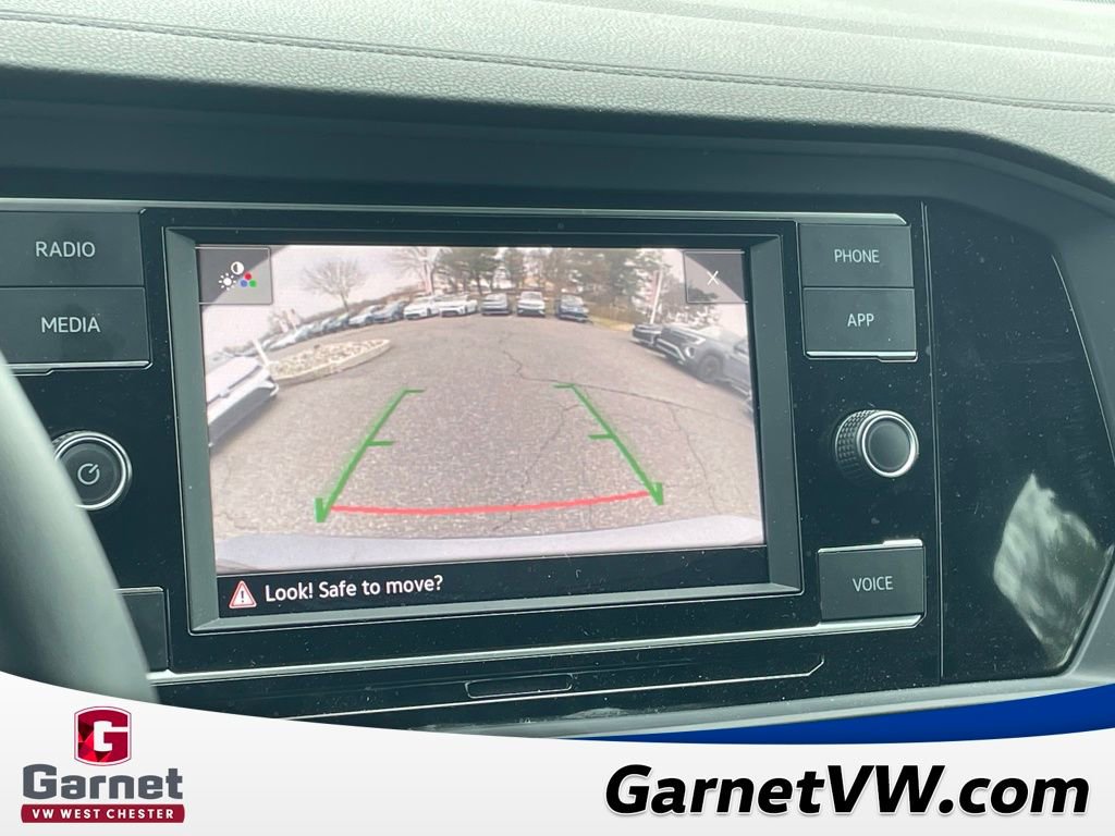 Used 2024 Volkswagen Jetta Sport image 14