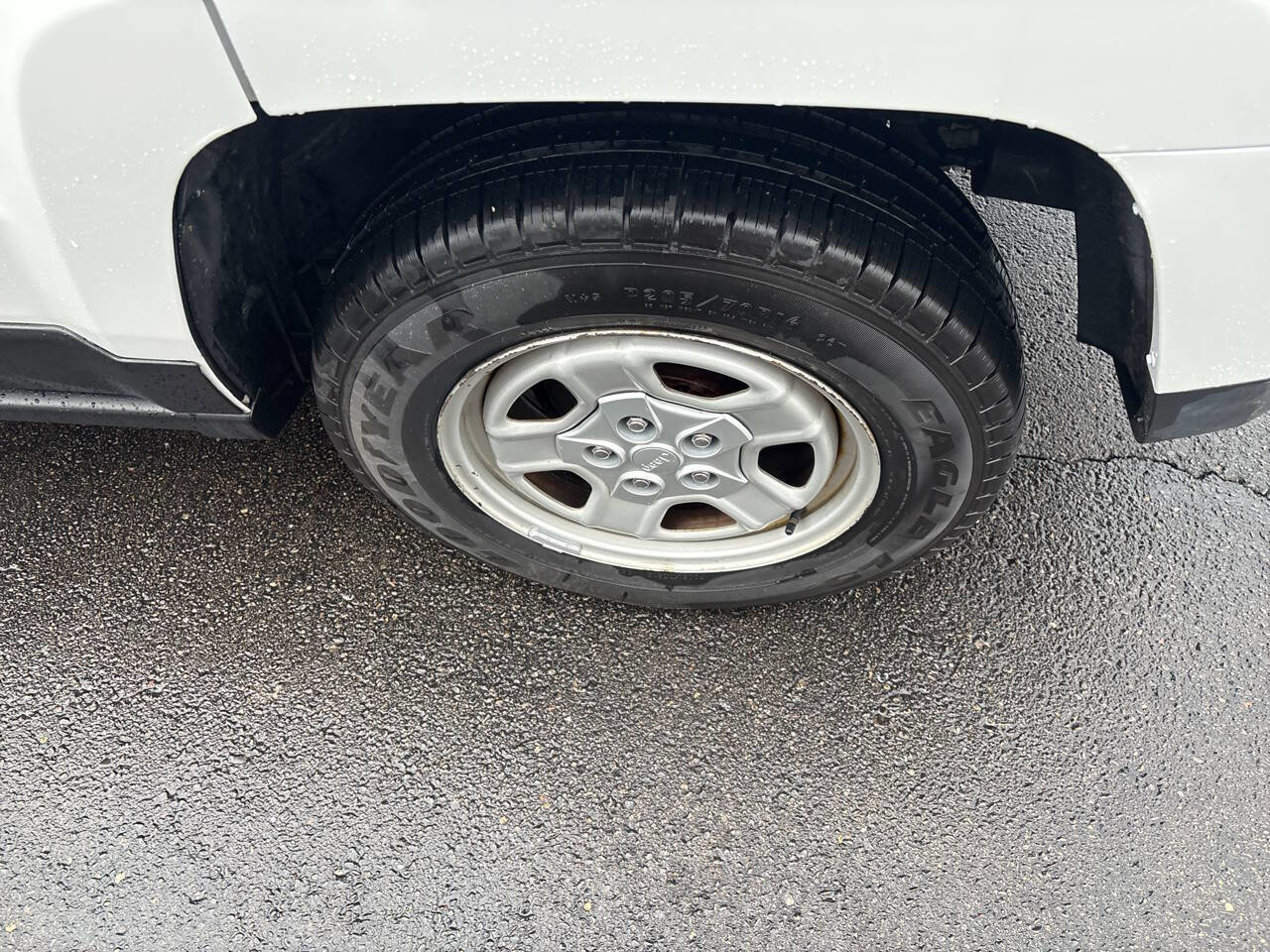 Used 2016 Jeep Patriot Sport w/ Power Value Group image 11